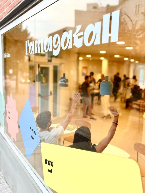 L'Amagatall Cafè & Jocs - Espai familiar a la Garriga - Criança, comunitat, tallers, activitats - Vallès oriental